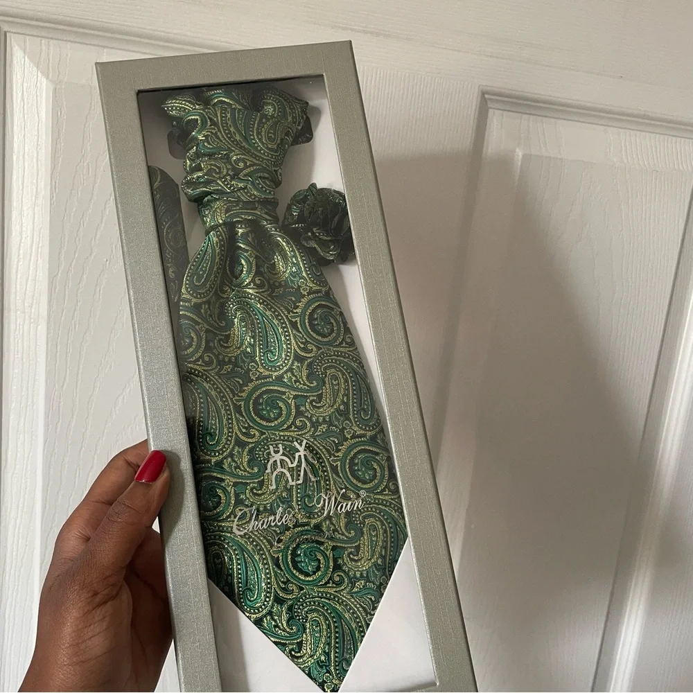 Green Paisley Tie Set - Men Accessories